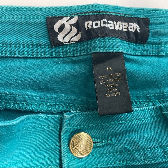 Rocawear Turquoise Embroidered Shorts - Picture 3 of 10